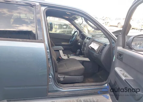 2011 Ford Escape Xlt из США, поврежденный, VIN 1FMCU0D72BKA82941